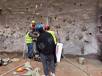 导向水平袖阀管注浆(图1)